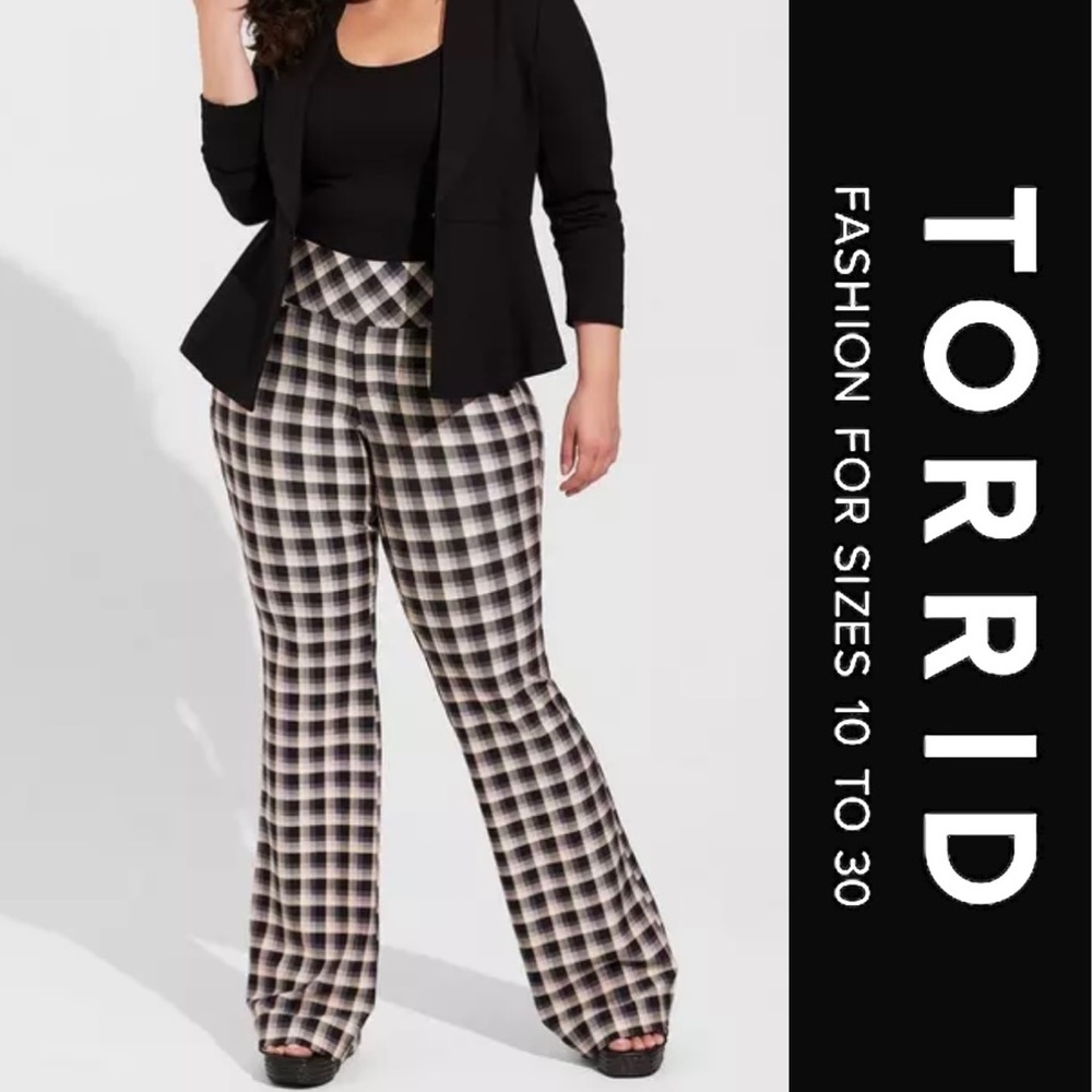 Torrid Pocket Pixie Flare Ponte High-Rise Pants 00 10 SHORT work play golf